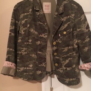 Levi Camo Jacket